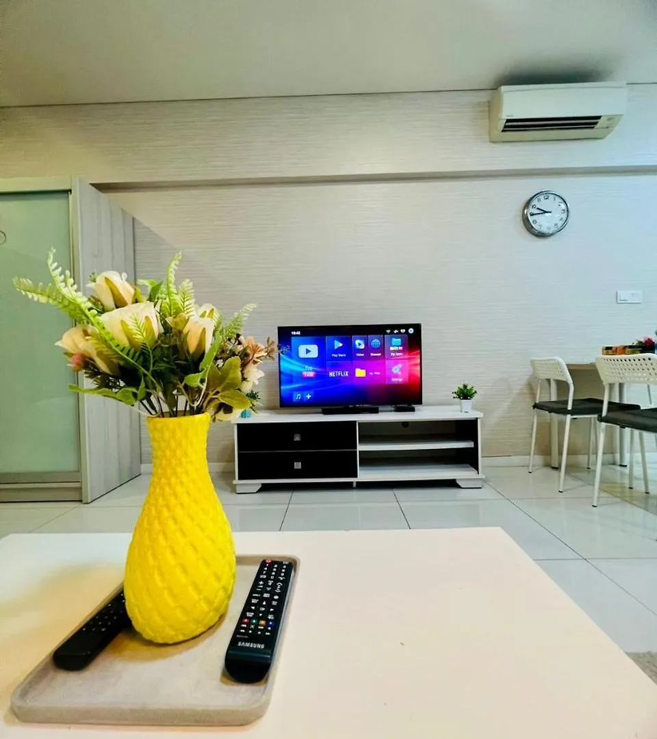 Luxury Mercu Summer Suites At Kualalumpur Kuala Lumpur Apartment